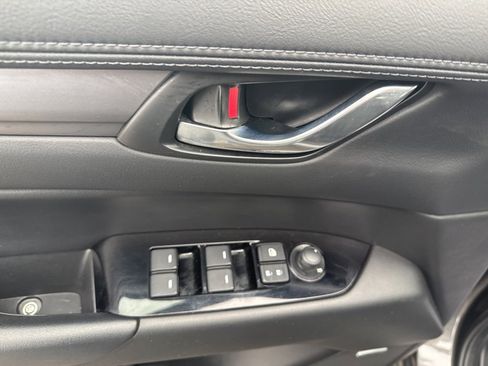 Used 2018 MAZDA CX-5 Touring w/ Preferred Equipment Package image 14