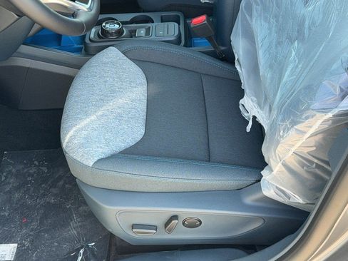 New 2026 Ford Maverick XLT w/ XLT Luxury Package FWD image 10