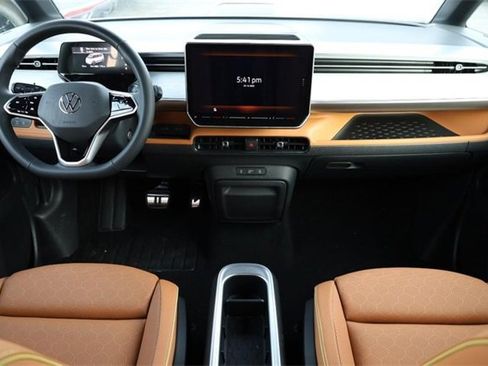 New 2025 Volkswagen ID. Buzz Pro S Plus image 23