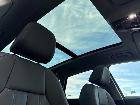 New 2025 Audi Q5 Premium image 14