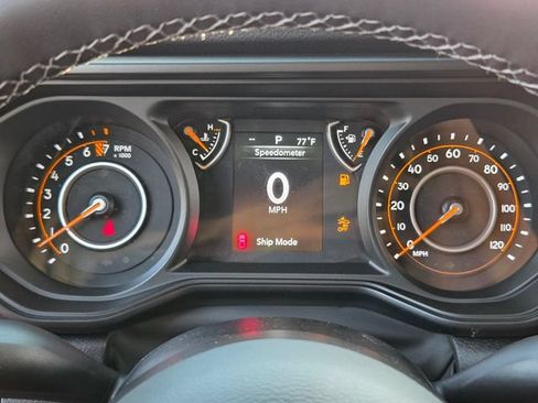 New 2026 Jeep Gladiator Sport AWD/4WD image 10