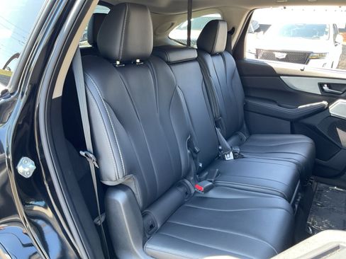 Used 2025 Acura MDX SH-AWD w/ Technology Package image 20