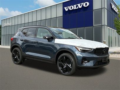 New 2026 Volvo XC40 B5 Ultra w/ Protection Package Premier