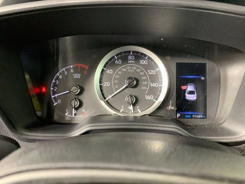 Used 2021 Toyota Corolla LE FWD image 22