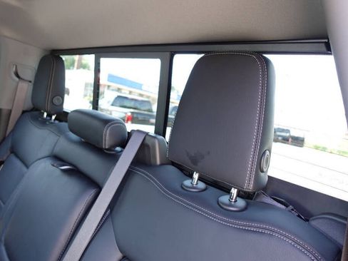 Used 2024 GMC Sierra 1500 Elevation w/ Preferred Package AWD/4WD image 26