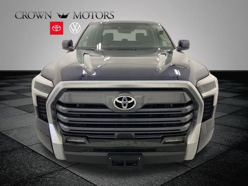 Used 2024 Toyota Tundra Limited image 2