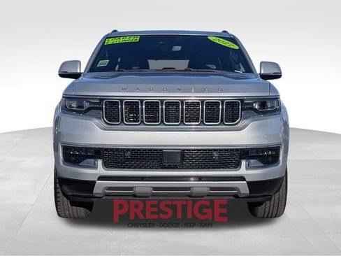 Used 2022 Jeep Wagoneer Series II image 3