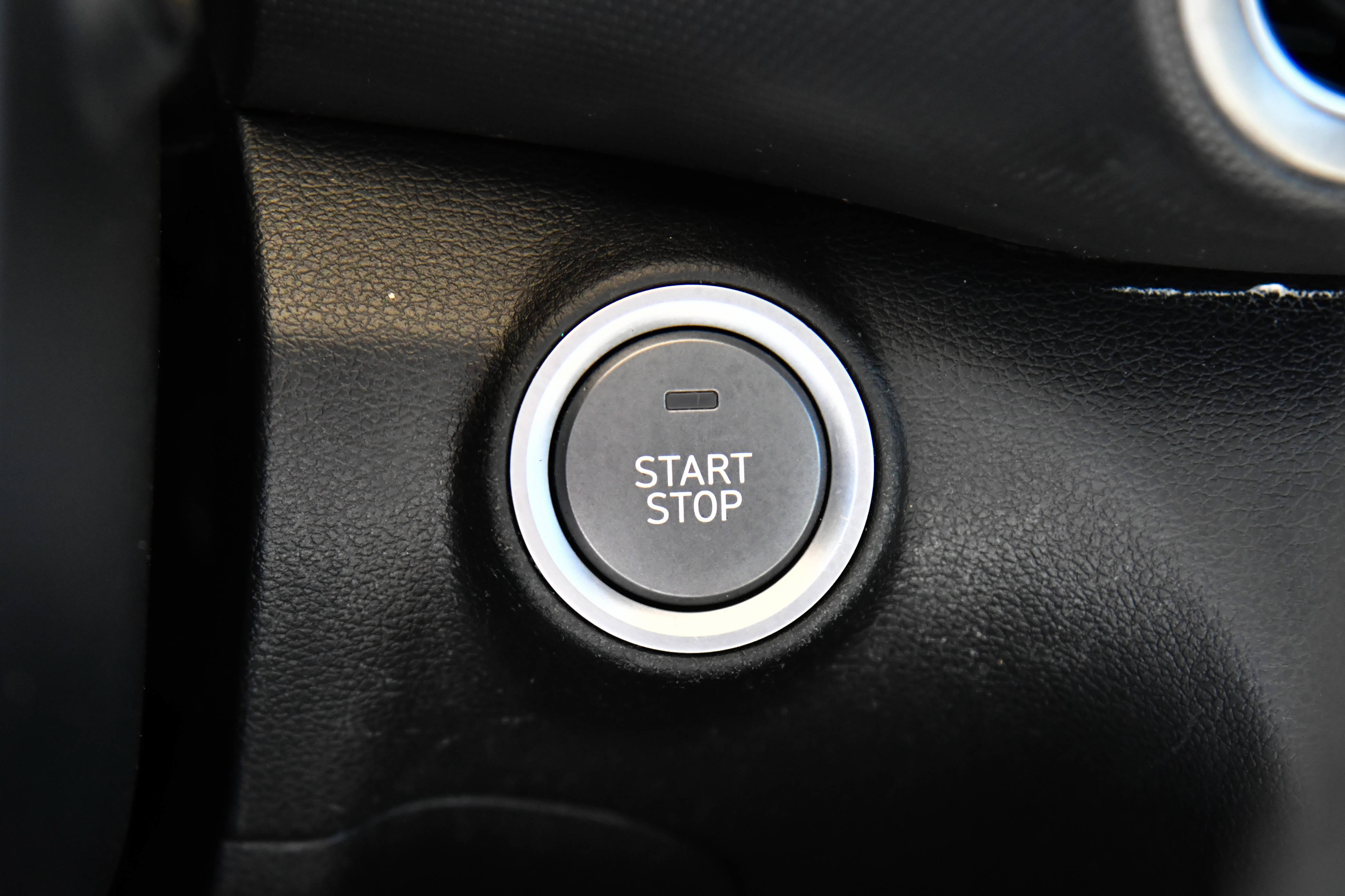 Used 2023 Hyundai Kona SEL w/ Cargo Package FWD image 32