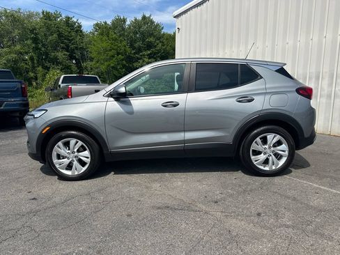 Used 2024 Buick Encore GX Preferred w/ Comfort Package FWD image 9