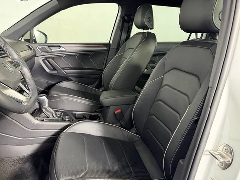 Used 2023 Volkswagen Tiguan SEL R-Line AWD/4WD image 24