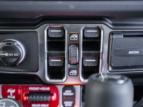 New 2026 Jeep Wrangler Unlimited Rubicon image 23