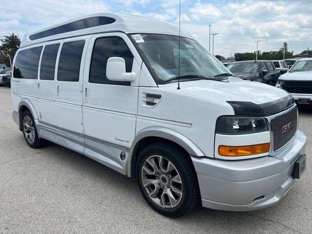 Used 2022 GMC Savana 2500 w/ Enhanced Convenience Package RWD image 1