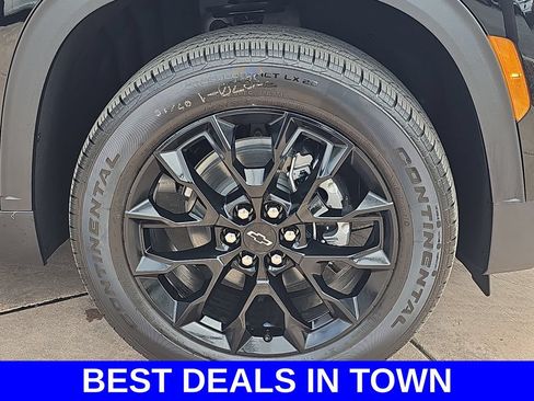 New 2026 Chevrolet Traverse LT w/ Midnight/Sport Edition FWD image 41