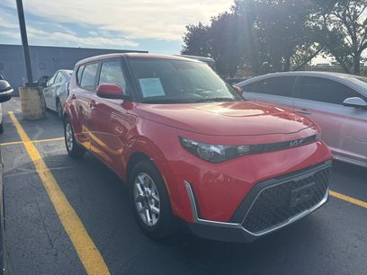 Used 2024 Kia Soul LX w/ Option Group 015