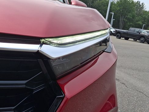 Used 2024 Honda CR-V EX image 9