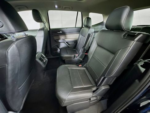 Used 2023 Volkswagen Atlas SE w/ Panoramic Sunroof Package AWD/4WD image 24