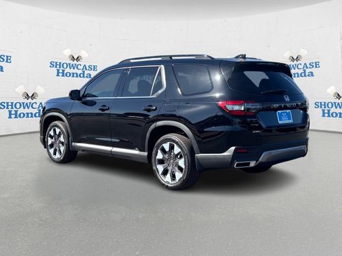 New 2026 Honda Pilot Elite image 2