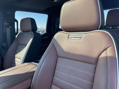 Used 2023 GMC Sierra 1500 Denali Ultimate image 6