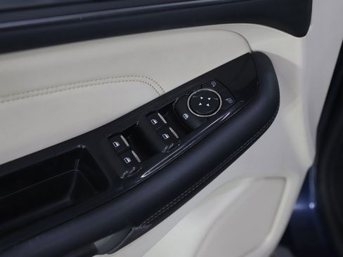 Used 2017 Ford Edge Titanium w/ Equipment Group 302A image 20