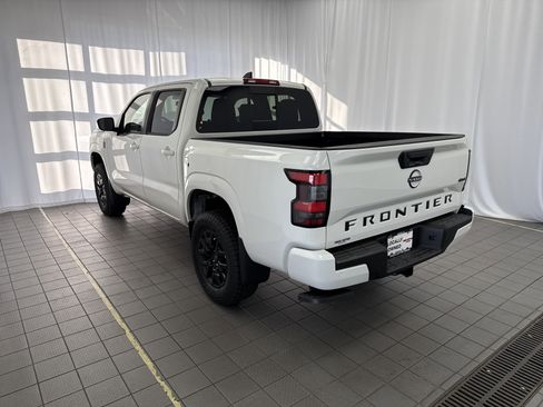 New 2026 Nissan Frontier SV image 6