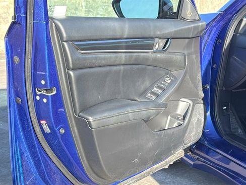 Used 2022 Honda Accord Sport Special Edition image 9