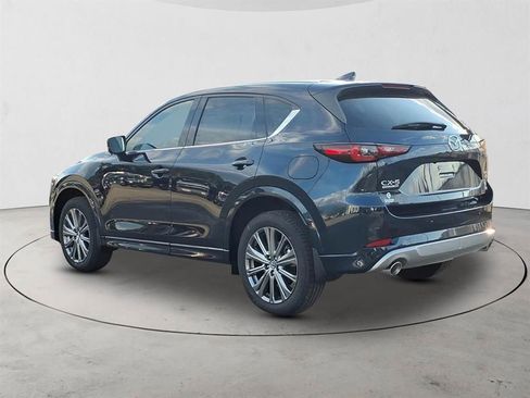New 2025 MAZDA CX-5 Signature image 7