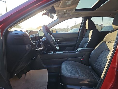 New 2026 Nissan Kicks SV w/ SV Premium Package image 11