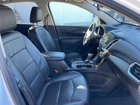 Used 2018 Chevrolet Equinox Premier image 18