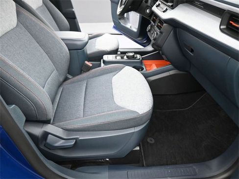 Used 2024 Ford Maverick XLT image 12