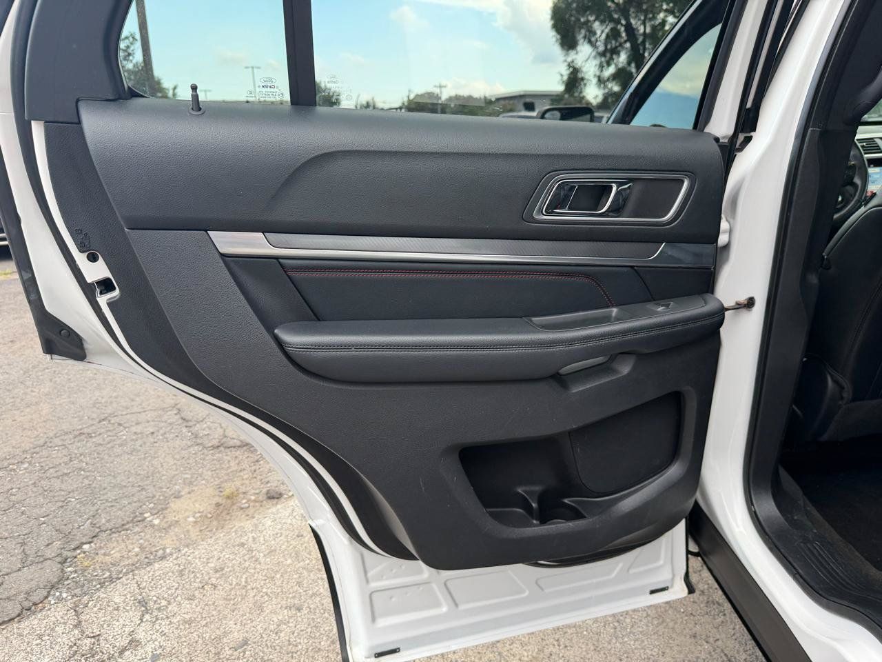Used 2017 Ford Explorer Sport AWD/4WD image 22