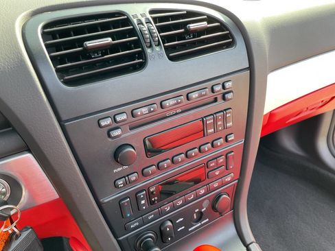 Used 2002 Ford Thunderbird RWD image 82