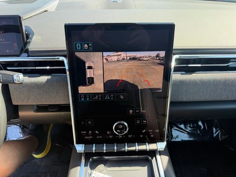 Used 2026 GMC Sierra EV Elevation AWD/4WD image 28