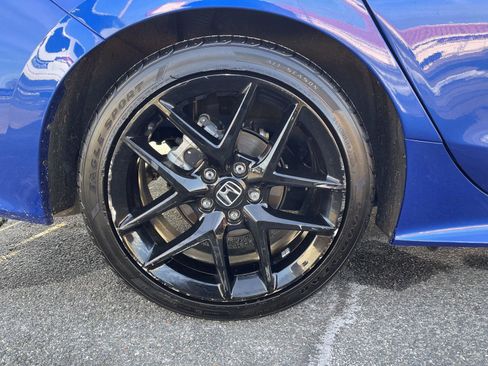 Used 2023 Honda Civic Sport image 20