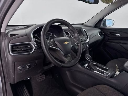 Used 2024 Chevrolet Equinox LT FWD image 9