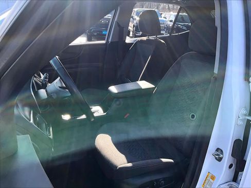 Used 2023 Chevrolet Equinox LT image 10