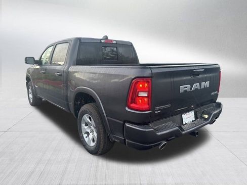 New 2026 RAM 1500 4x4 Crew Cab image 7