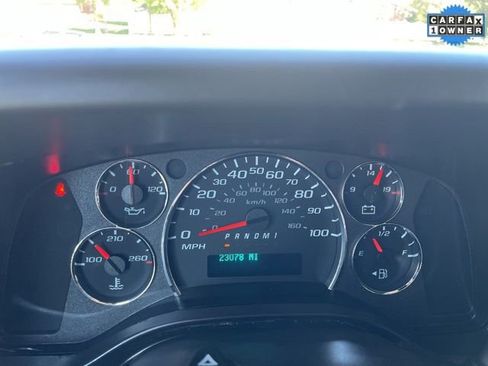 Used 2024 Chevrolet Express 2500 Work Van w/ Driver Convenience Package image 25