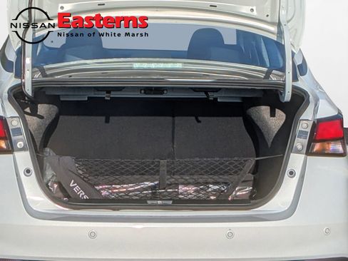 New 2025 Nissan Versa SR w/ Trunk Package image 10
