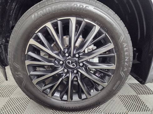 Used 2025 INFINITI QX80 Autograph w/ Autograph Exterior Package AWD/4WD image 9