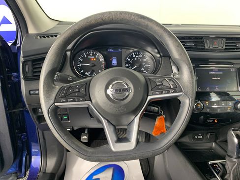 Used 2020 Nissan Rogue Sport S FWD image 21