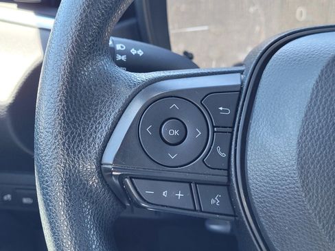 Used 2023 Toyota Corolla LE FWD image 19