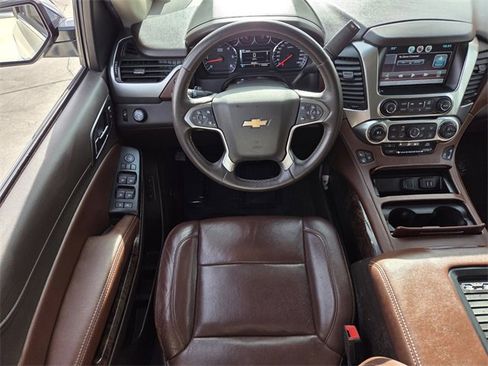 Certified 2015 Chevrolet Suburban LTZ image 13