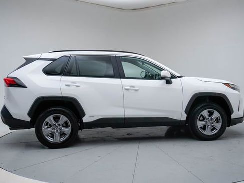 Used 2024 Toyota RAV4 XLE image 6