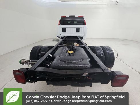 Used 2023 RAM 4500 Tradesman w/ Chrome Appearance Group image 7