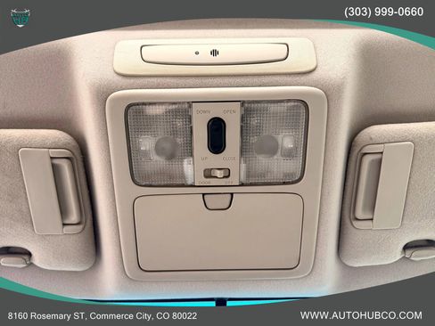 Used 2006 INFINITI G35 x Sedan w/ (P03) Premium Pkg C image 19