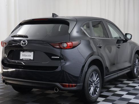 Used 2020 MAZDA CX-5 Touring image 17