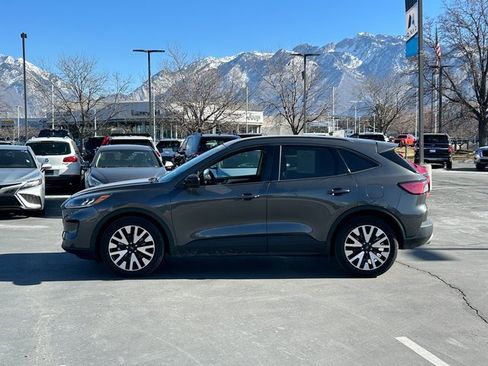 Used 2020 Ford Escape SE Sport image 7