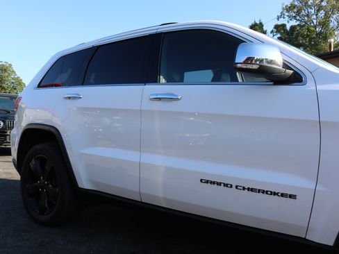Used 2014 Jeep Grand Cherokee Limited image 9