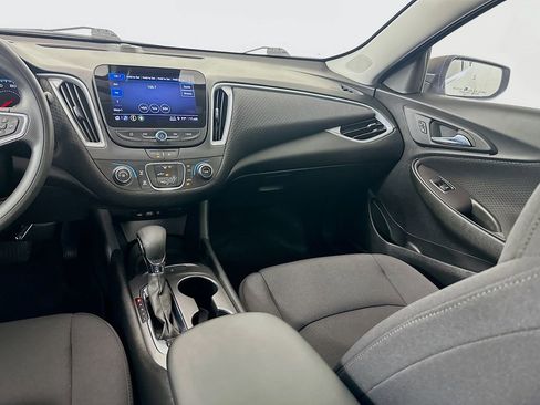 Used 2023 Chevrolet Malibu LS FWD image 22