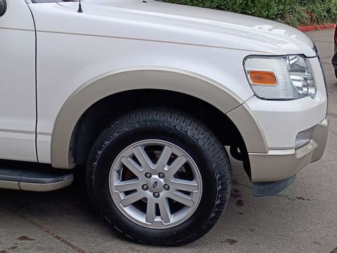 Used 2010 Ford Explorer Eddie Bauer AWD/4WD image 2